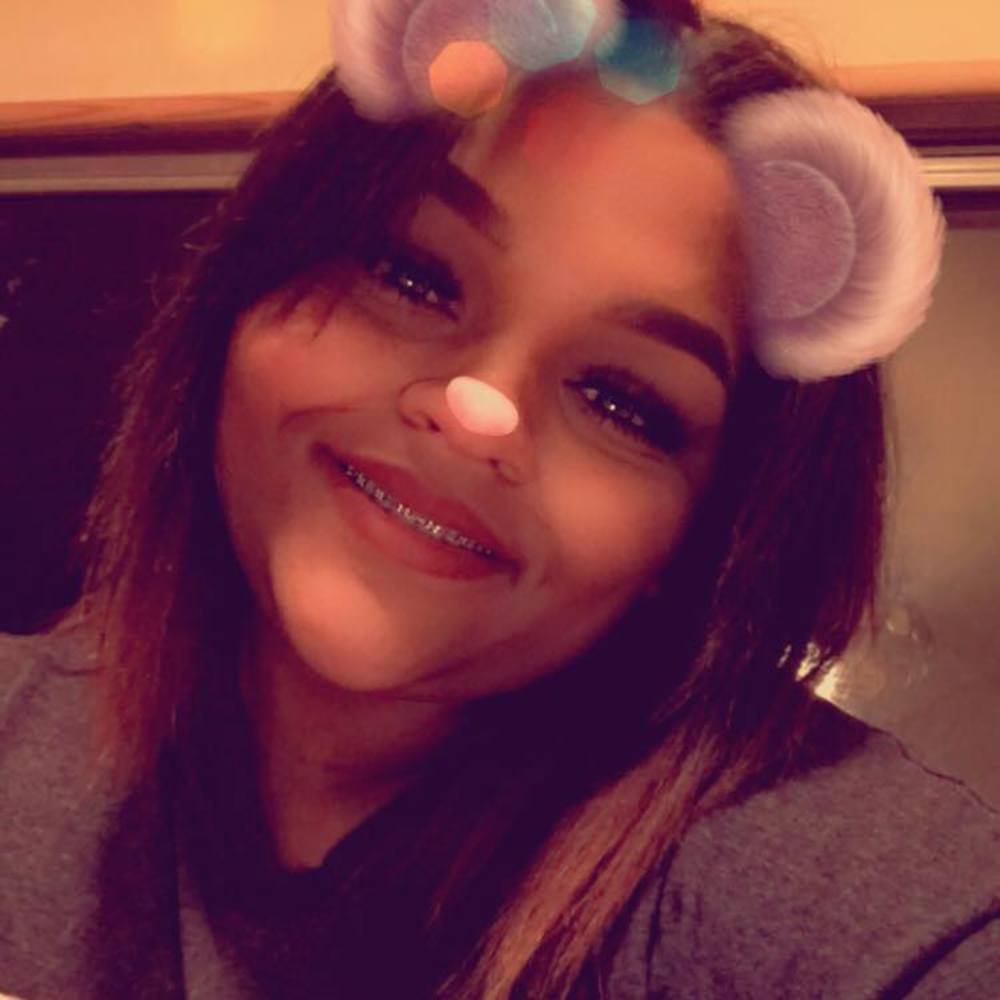 Meet your Posher, Emonye